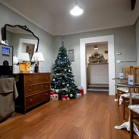 Residenza Centro Storico 게스트하우스 2*